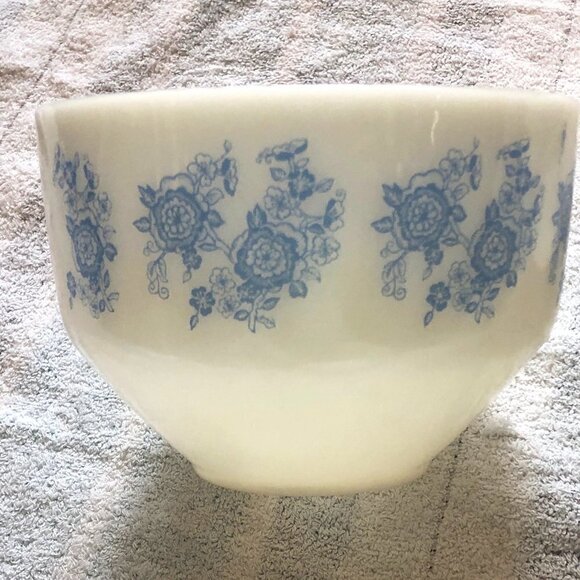 Fire King Milk Glass Bowl -  Blue Flower Design - Hard to Find - Picture 1 of 4